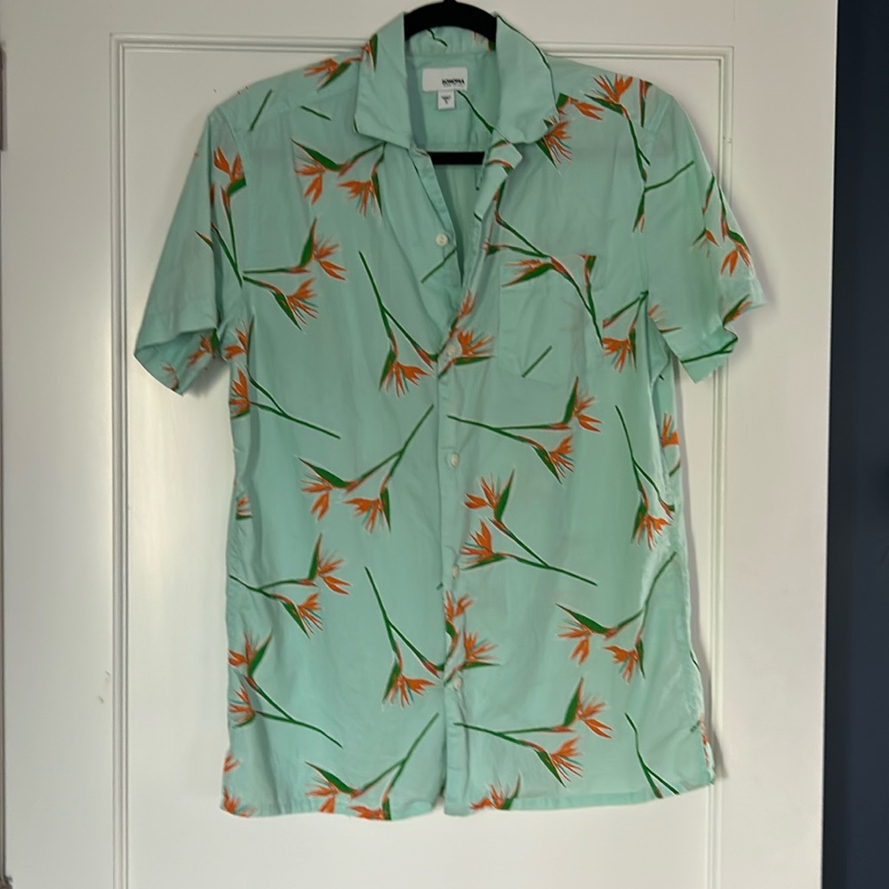 Men’s resort wear birds of paradise print shirt